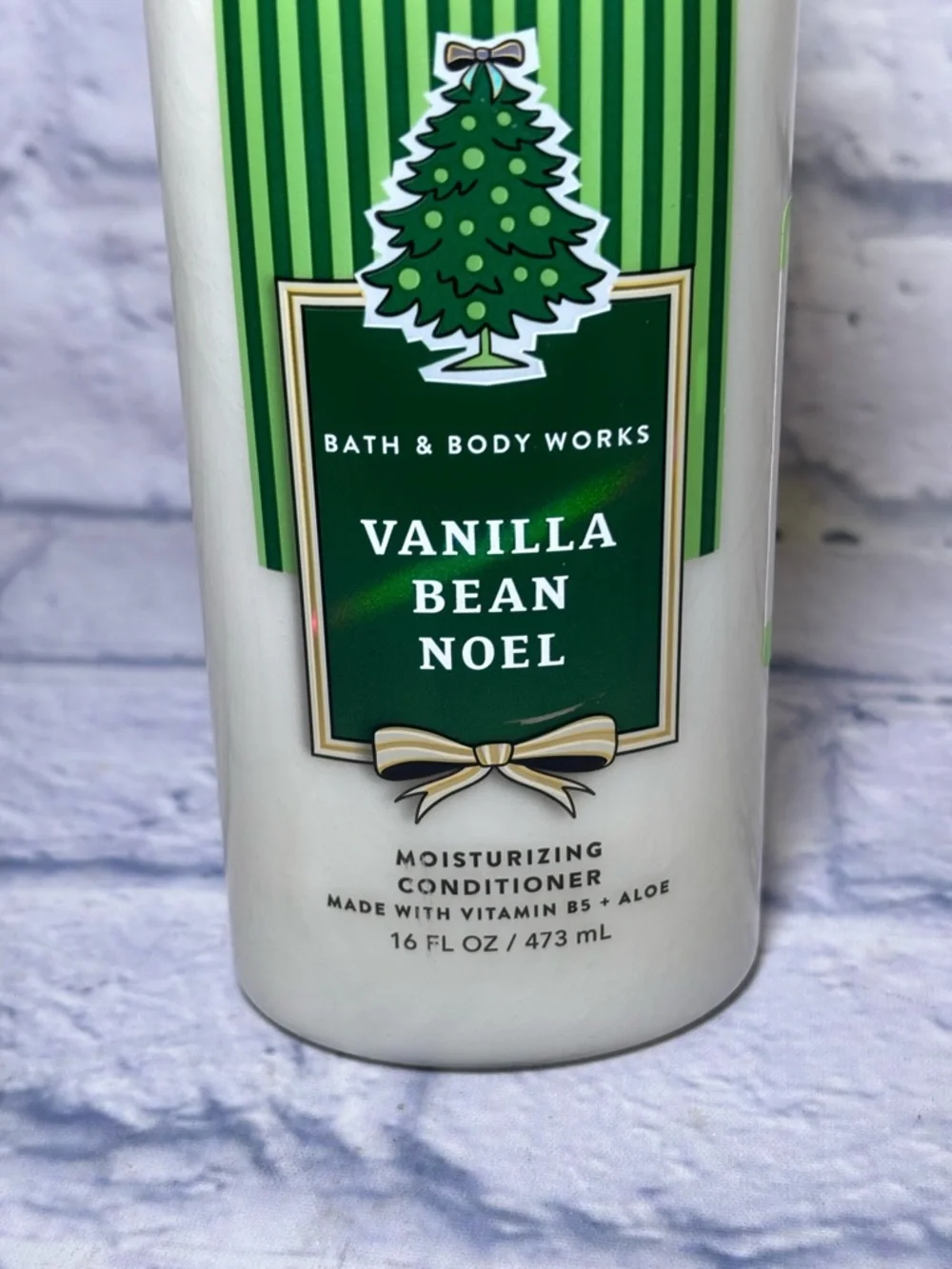Bath & Body Works bath body
